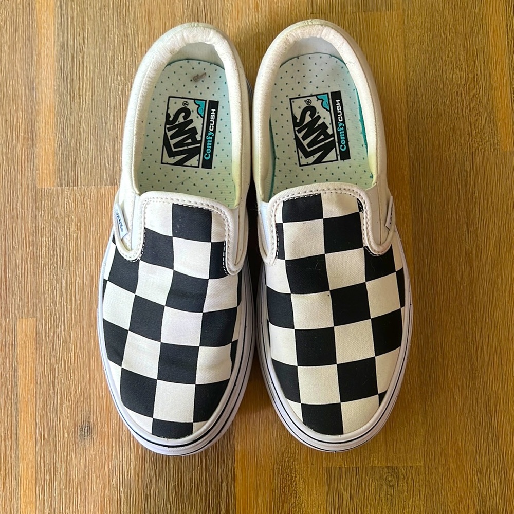 Vans platform slip on
